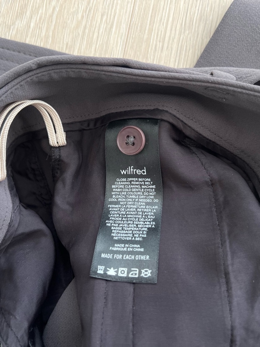 Aritzia Wilfred Tie Front Pants in Gray - Picture 10 of 11